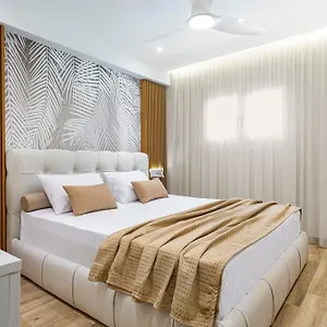 Aparthotel Azure Bliss, Nikiti (Sithonia)